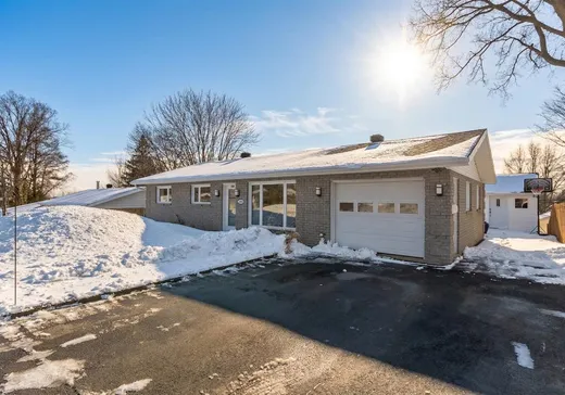 Maison à vendre - 9570 Av. de Soissons, Charlesbourg, G1G 4V3