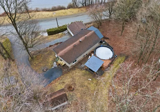 Maison à vendre - 31 Rue Greenlay N., Windsor, J1S 2K1