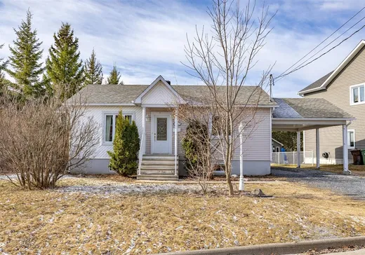 Bungalow à vendre - 1012 Rue Beausoleil, Sherbrooke, J1N4G6