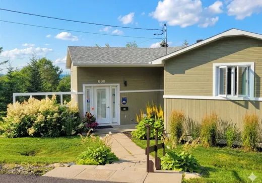 Maison à vendre - 680 Ch. des Pères, Magog, J1X 7Y5