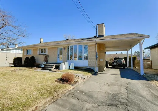 Bungalow à vendre - 1770 Av. du Collège, Plessisville, G6L2A2