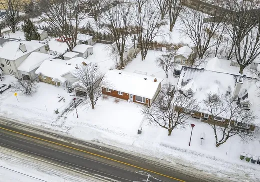 Maison à vendre - 375 Rue Beaucage, Vanier, G1M 2V1