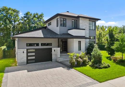 Two or more stories for sale - 795 Rue Girouard E., Saint-Hyacinthe, J2S7Z1