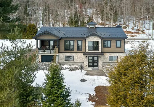 Bungalow à vendre - 1074 Ch. Tour-du-Lac-des-Îles, Mont-Laurier, J9L3G7