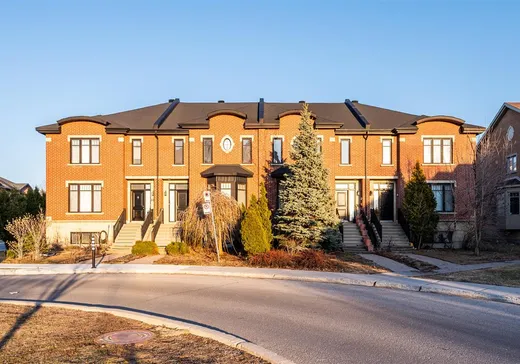 Maison à vendre - 910 Rue Jules-Poitras, Montréal (Saint-Laurent), H4N 3M7