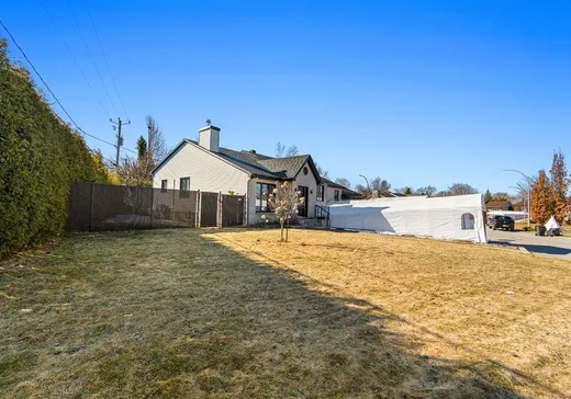 Maison à vendre - 6255 Rue Sabourin, Laval (Auteuil), H7H 2S7