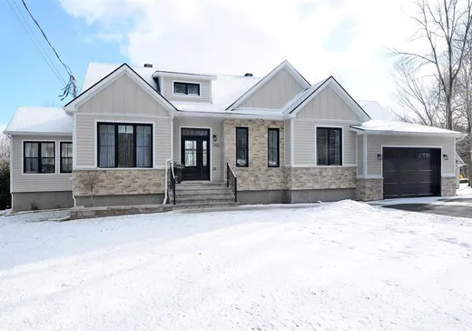 Bungalow for sale - 345 45e Avenue, Sainte-Barbe, J0S1P0