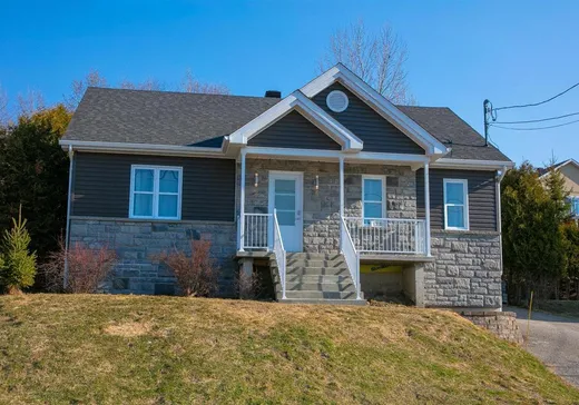 Bungalow for sale - 1278 Rue François-Casey, Fleurimont, J1G5L4