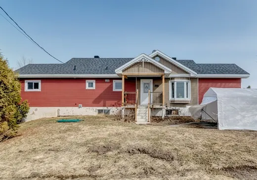Maison à étages à vendre - 47 Rg St-Jacques, Pierreville, J0G1J0