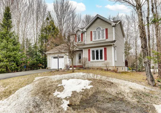 House for sale - 500 Av. des Dômes, Magog, J1X 7S4