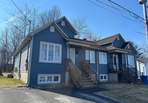 Two or more stories for sale - 33 Av. de la Campine, Waterloo, J0E2N0