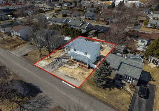 Maison à vendre - 85 Rue Carol, Lavaltrie, J5T 2B3