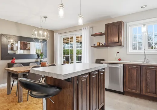 Maison à vendre - 366 Rue Larose, Beloeil, J3G 6A2