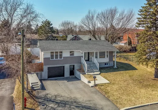 Maison à étages à vendre - 312 Rue Lataille, Beloeil, J3G3B3