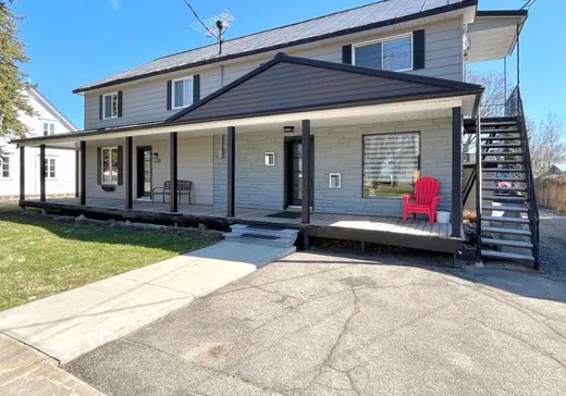 Maison à vendre - 538 Rue Duchesnay, Ste-Justine, J0K 2V0