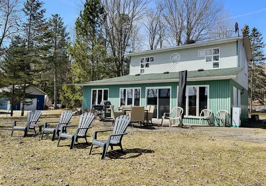 Two or more stories for sale - 1553 Ch. des Chalets Ouest, St-Pierre-Baptiste, G0P1K0