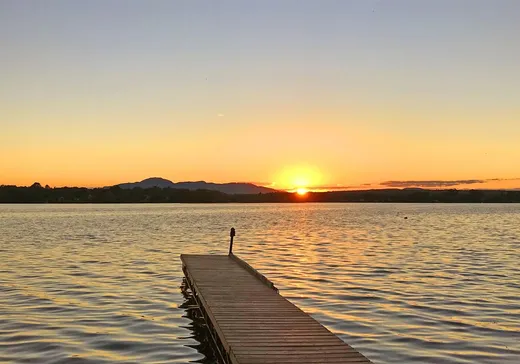 House for sale - 170 Rue du Val-Joli, Ste-Catherine-De-Hatley, J0B 1W0