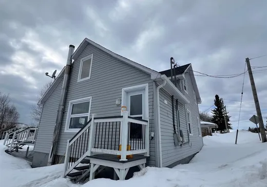 House for sale - 14 Rue de La Sarre, Duparquet, J0Z 1W0