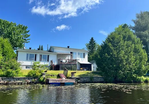 House for sale - 185 Rue Riviera, Saint-Calixte, J0K 1Z0