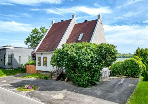 Maison à vendre - 8790 Boul. Lévesque E., Laval (Laval-sur-le-lac), H7A 1W8