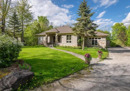 House for sale - 19 Rue des Hauts-du-Lac, Magog, J0B 1C0