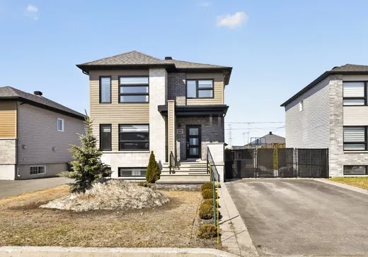 Maison à vendre - 13925 Rue du Frère-Jérôme, Mirabel, J7N 0R2