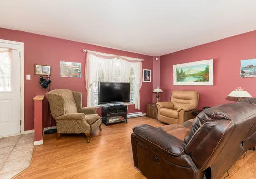 Maison à vendre - 30 Rue des Domaines, L'Ange-Gardien, G0A 2K0