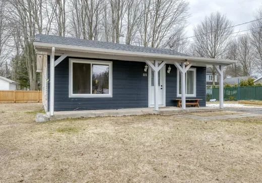 Two or more stories for sale - 101 Rue Isabelle, Lavaltrie, J5T3X3