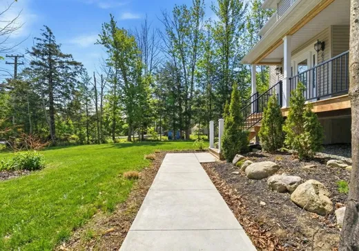 Maison à vendre - 687 Rue Lamontagne, Saint-Jérôme, J5L 1T7