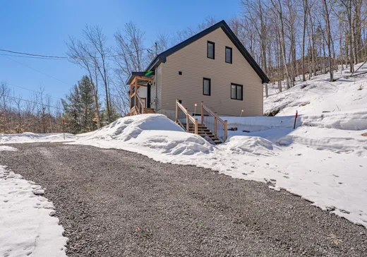 Maison à vendre - 9 Ch. des Centaures, Ste-Anne-Des-Lacs, J0R 1B0