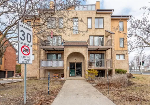 Condo à vendre - 3020 Rue Joseph-Hardy, App. 1, St-Hubert, J3Y9J6
