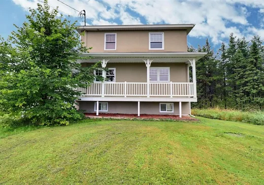 Two or more stories for sale - 4347 Rue Saguenay, Rouyn-Noranda, J9Y1B0