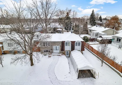 Maison à vendre - 2090 Rue de Valmont, Laval (Vimont), H7M 3J4