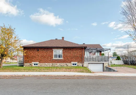 Maison à vendre - 2 13e Avenue, Drummondville, J2B 2Z5