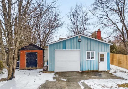 Maison à vendre - 127 Rue St-Pierre, East Angus, J0B 1R0