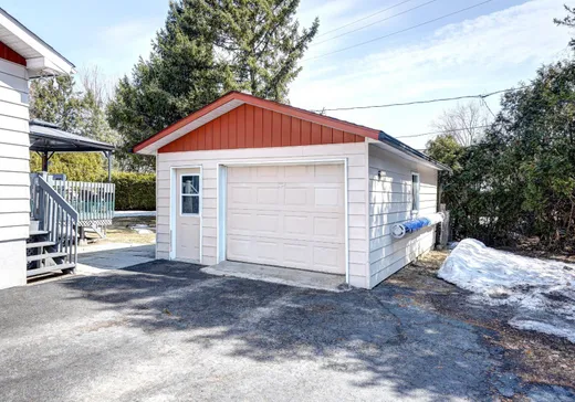 Maison à vendre - 233 35e Avenue, Saint-Jérôme, J7Z 2M5