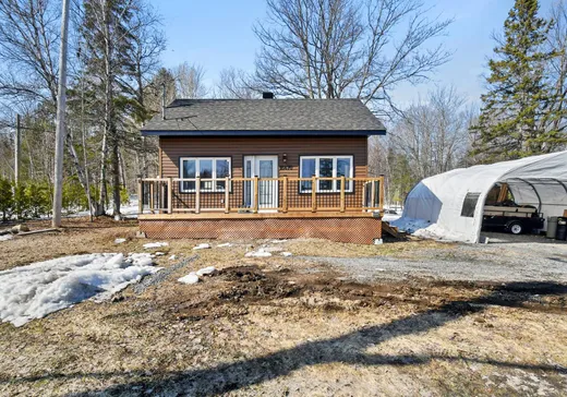 Maison à vendre - 16470 Route 335, Chertsey, J0K 3K0