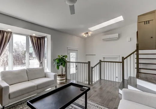 Maison à vendre - 2399 Place de Clerval, Laval (Vimont), H7M 5K7