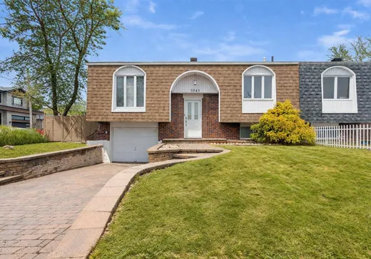 Bungalow à vendre - 5945 Rue Bourgeois, Brossard, J4Z3J3
