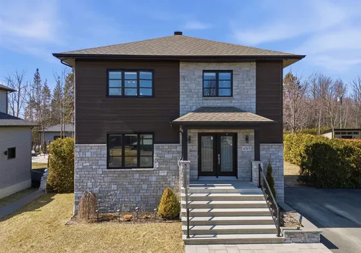 Two or more stories for sale - 1025 Allée du Soleil, Drummondville, J2A0J5