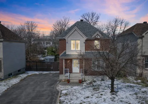 Maison à étages à vendre - 718 Carré Louis-Bourque, Saint-Jérôme, J7Z7B6