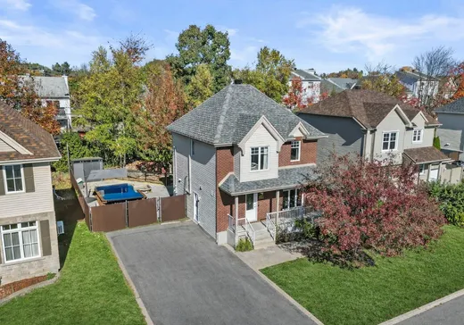 Maison à vendre - 718 Carré Louis-Bourque, Saint-Jérôme, J7Z 7B6