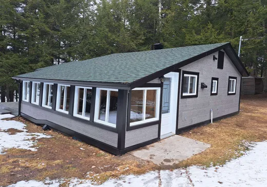 Maison à étages à vendre - 308 Ch. Léonard, Lac-du-Cerf, J0W1S1