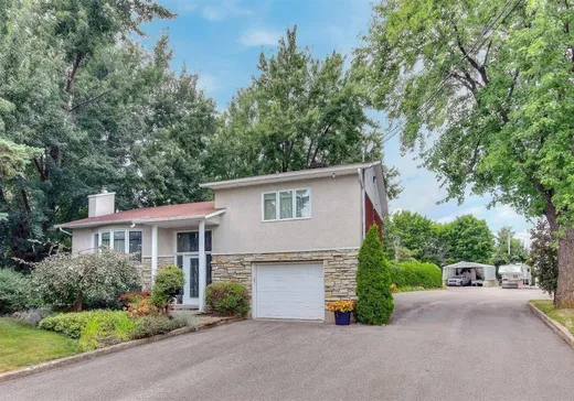 Paliers multiples à vendre - 2376 Ch. de la Petite-Côte, Laval (Sainte-Rose), H7L5Z7