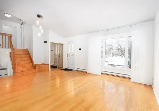 Maison à vendre - 2945 Boul. Napoléon, Brossard, J4Y 2B1