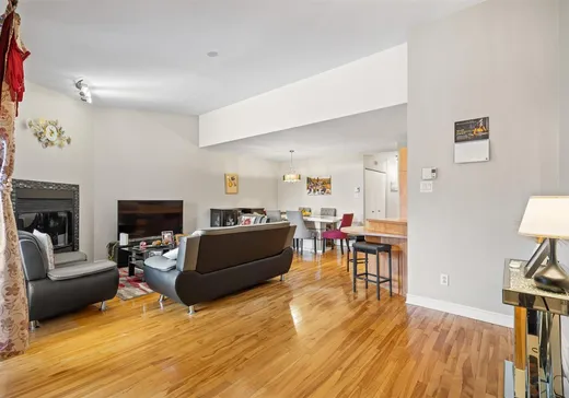 Condo à vendre - 16122 Rue Forsyth, Montréal (Pointe-aux-Trembles), H1A 5S9