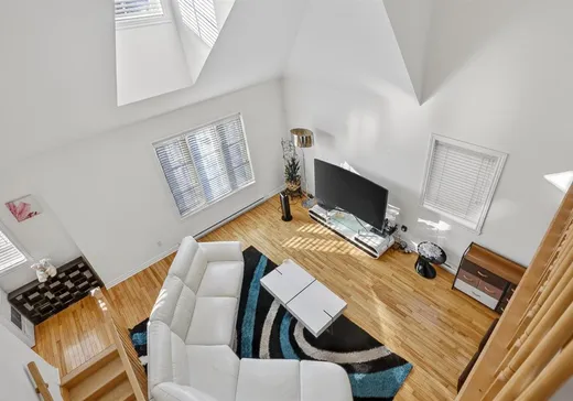 Condo à vendre - 2310 Rue Harriet-Quimby, Montréal (Saint-Laurent), H4R 3E4