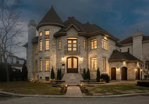 Two or more stories for sale - 160 Av. de la Seigneurie, Laval (Sainte-Dorothee), H7X3S2