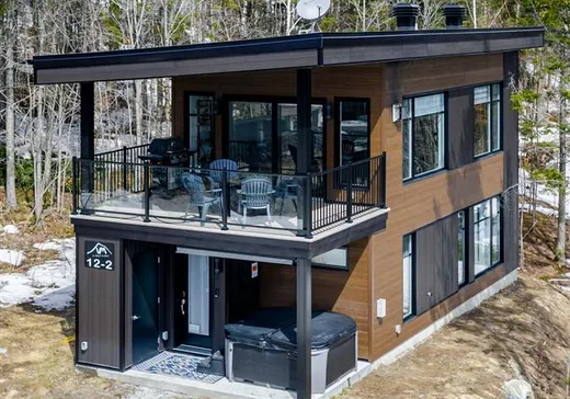 Maison à étages à vendre - 12 Ch. du Versant, App. 2, Thetford Mines, G0N1S0