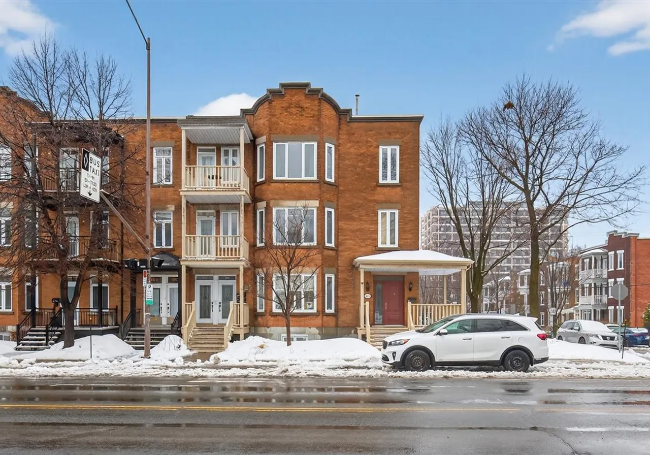 994 Av. Casot — photo 1